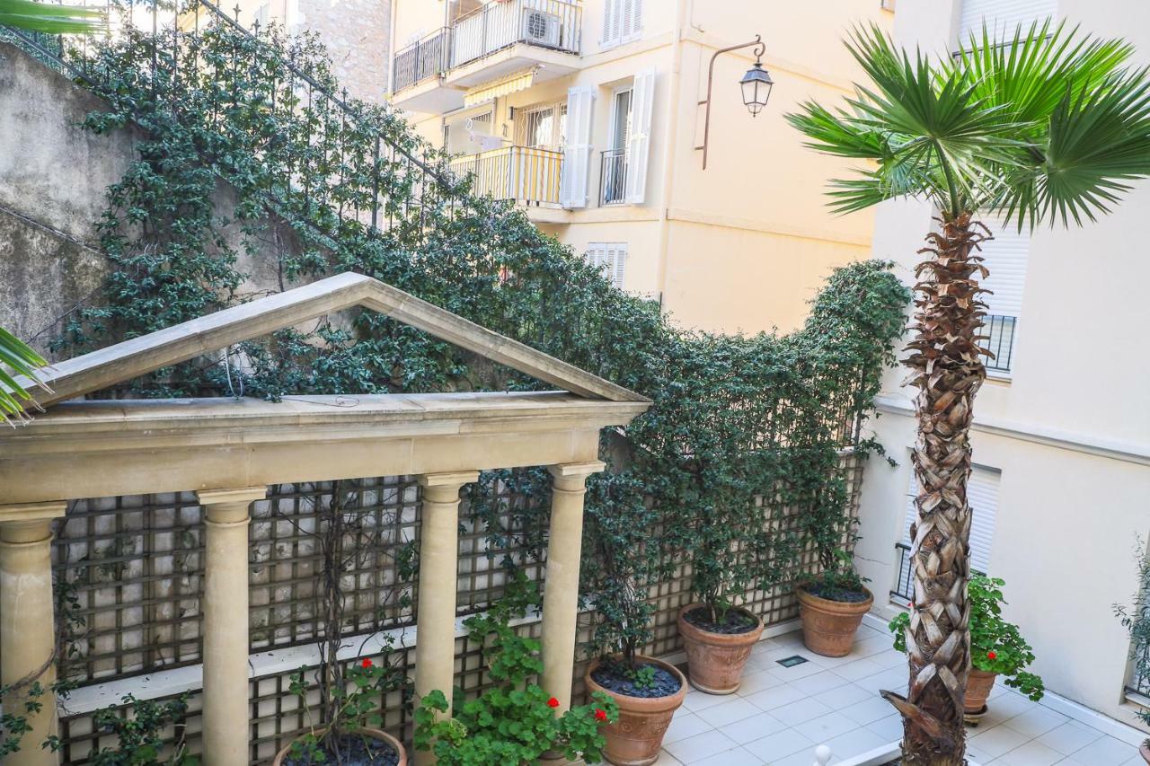 Cannes Palazzio Exterior photo